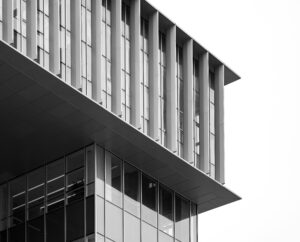 structural glazing vs curtain wall